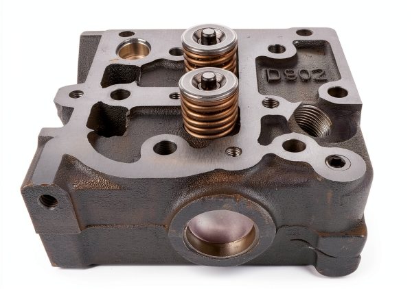 Lamerto Complete Cylinder Head Replacement for Kubota D902-8